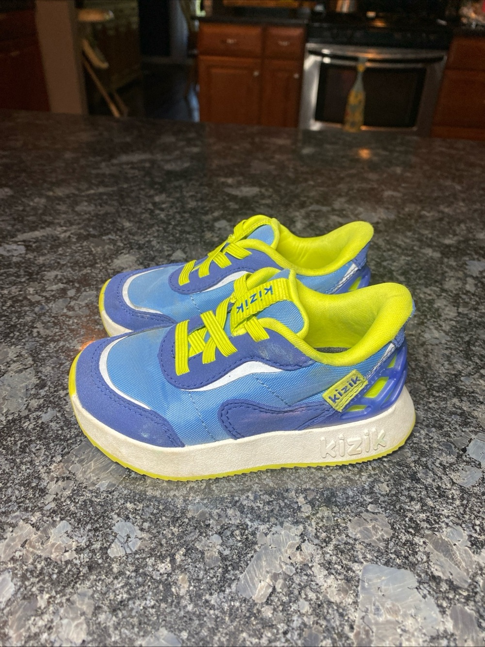 Kizik Toddler Sneakers Blue Hands-Free Step-In Shoes 7C